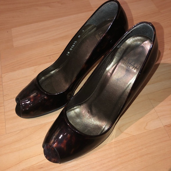 Stuart Weitzman Tortoise Open Toe patent leather 7 - Picture 9 of 12